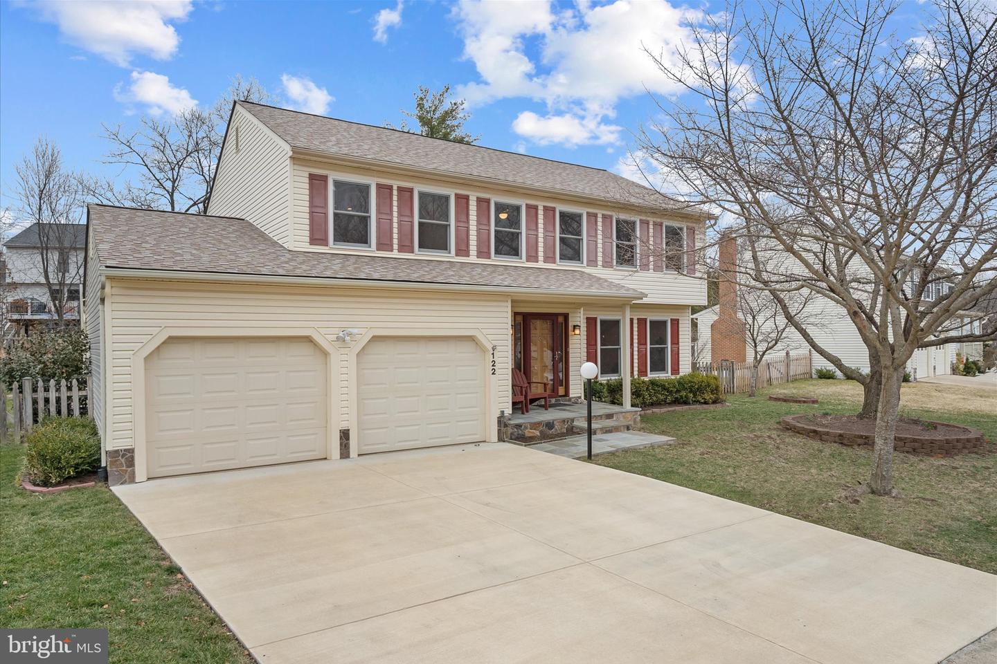 122 BRIARWOOD CT, STERLING, Virginia 20164, 4 Bedrooms Bedrooms, ,2 BathroomsBathrooms,Residential,For sale,122 BRIARWOOD CT,VALO2116998 MLS # VALO2116998