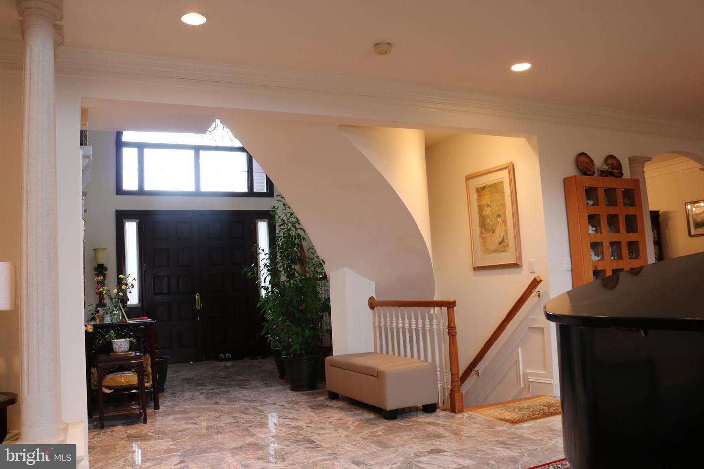 11816 WASHINGTON ST, FAIRFAX, Virginia 22030, 6 Bedrooms Bedrooms, ,4 BathroomsBathrooms,Residential,For sale,11816 WASHINGTON ST,VAFX2293372 MLS # VAFX2293372