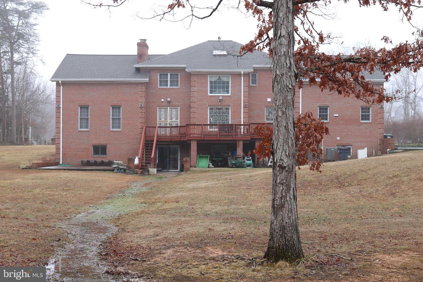 11816 WASHINGTON ST, FAIRFAX, Virginia 22030, 6 Bedrooms Bedrooms, ,4 BathroomsBathrooms,Residential,For sale,11816 WASHINGTON ST,VAFX2293372 MLS # VAFX2293372