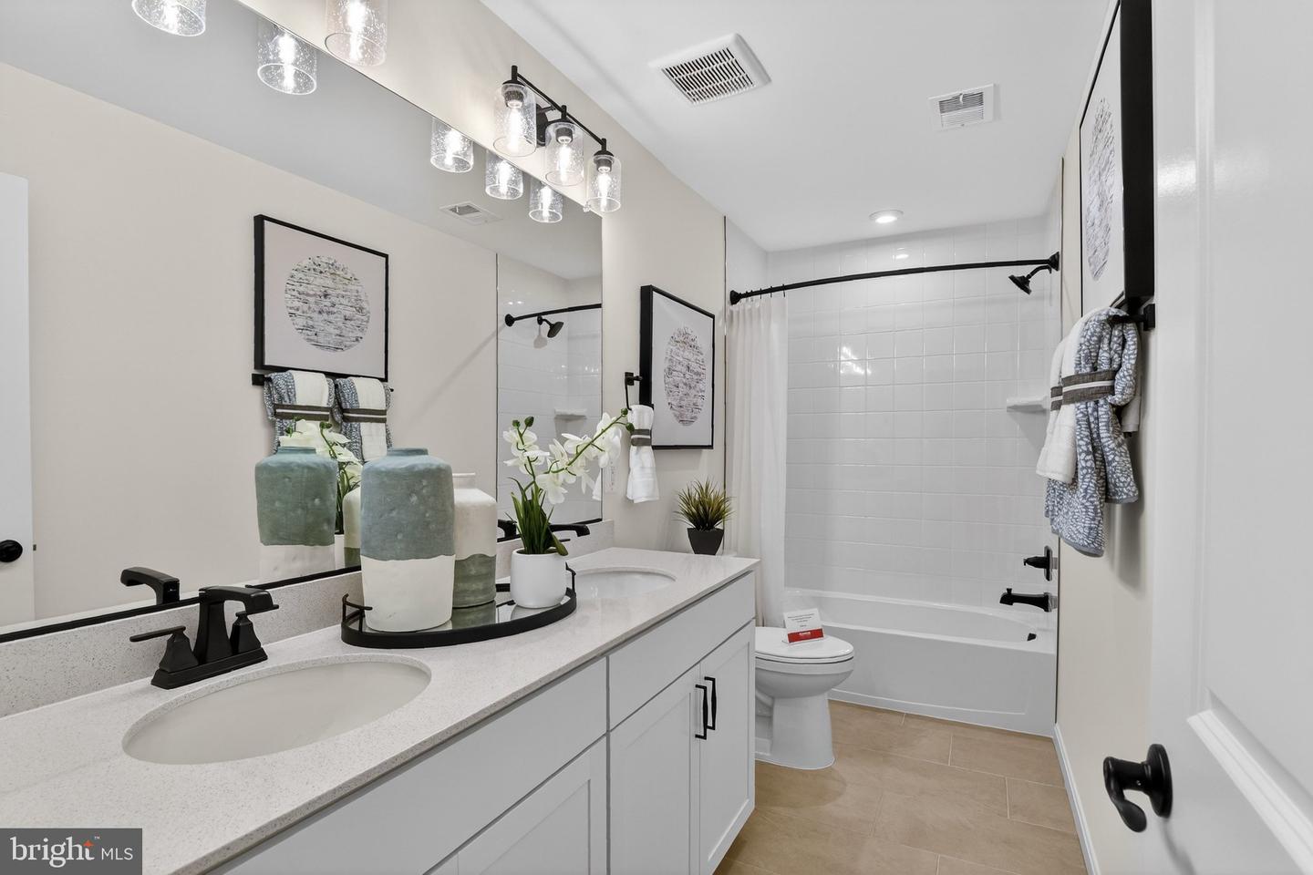 8059 MCKAY ST, BEALETON, Virginia 22712, 4 Bedrooms Bedrooms, ,3 BathroomsBathrooms,Residential,For sale,8059 MCKAY ST,VAFQ2020776 MLS # VAFQ2020776