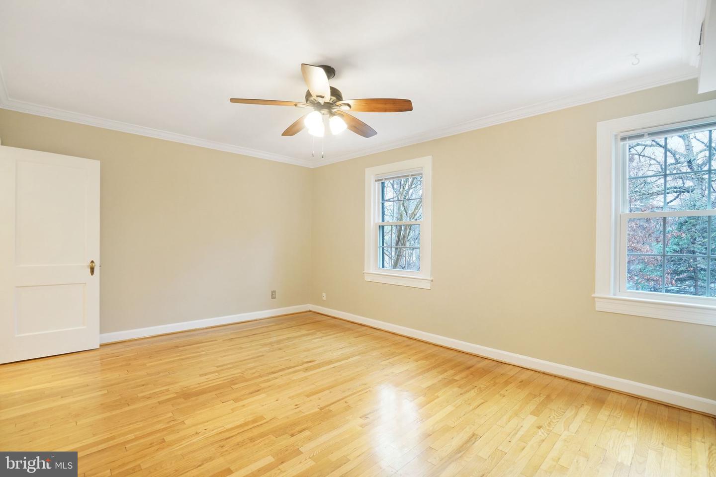 1415 S BARTON ST S #255, ARLINGTON, Virginia 22204, 2 Bedrooms Bedrooms, ,1 BathroomBathrooms,Residential,For sale,1415 S BARTON ST S #255,VAAR2069488 MLS # VAAR2069488