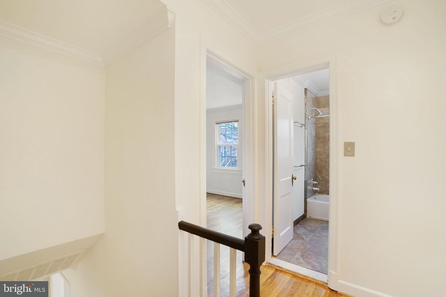 1415 S BARTON ST S #255, ARLINGTON, Virginia 22204, 2 Bedrooms Bedrooms, ,1 BathroomBathrooms,Residential,For sale,1415 S BARTON ST S #255,VAAR2069488 MLS # VAAR2069488