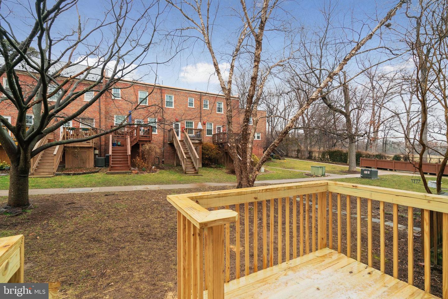 1415 S BARTON ST S #255, ARLINGTON, Virginia 22204, 2 Bedrooms Bedrooms, ,1 BathroomBathrooms,Residential,For sale,1415 S BARTON ST S #255,VAAR2069488 MLS # VAAR2069488