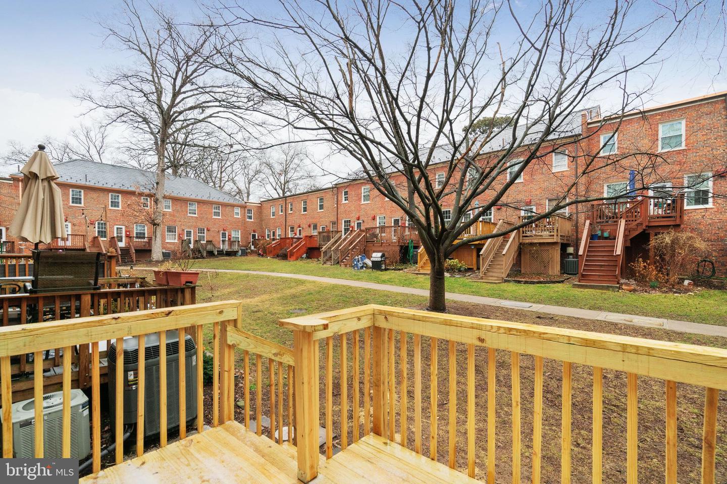 1415 S BARTON ST S #255, ARLINGTON, Virginia 22204, 2 Bedrooms Bedrooms, ,1 BathroomBathrooms,Residential,For sale,1415 S BARTON ST S #255,VAAR2069488 MLS # VAAR2069488