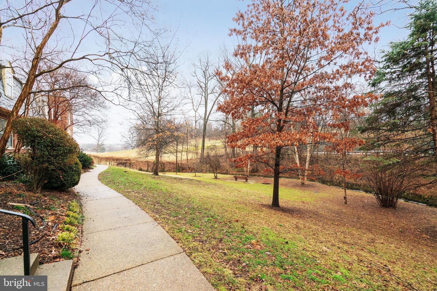 1415 S BARTON ST S #255, ARLINGTON, Virginia 22204, 2 Bedrooms Bedrooms, ,1 BathroomBathrooms,Residential,For sale,1415 S BARTON ST S #255,VAAR2069488 MLS # VAAR2069488