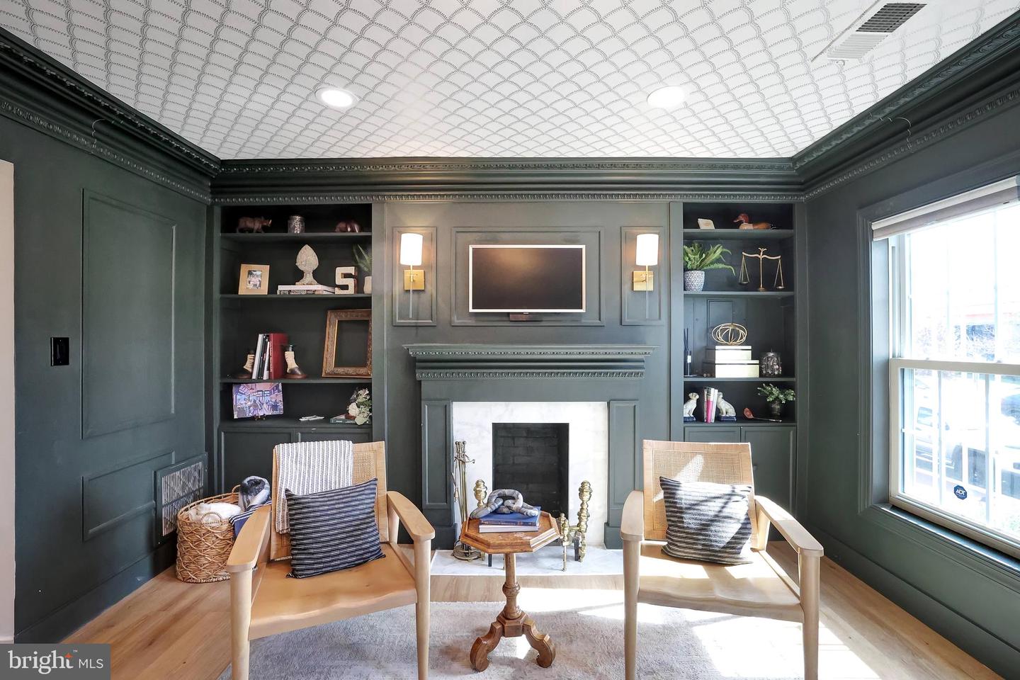 708 I ST SE, WASHINGTON, District Of Columbia 20003, 3 Bedrooms Bedrooms, ,2 BathroomsBathrooms,Residential,For sale,708 I ST SE,DCDC2248366 MLS # DCDC2248366