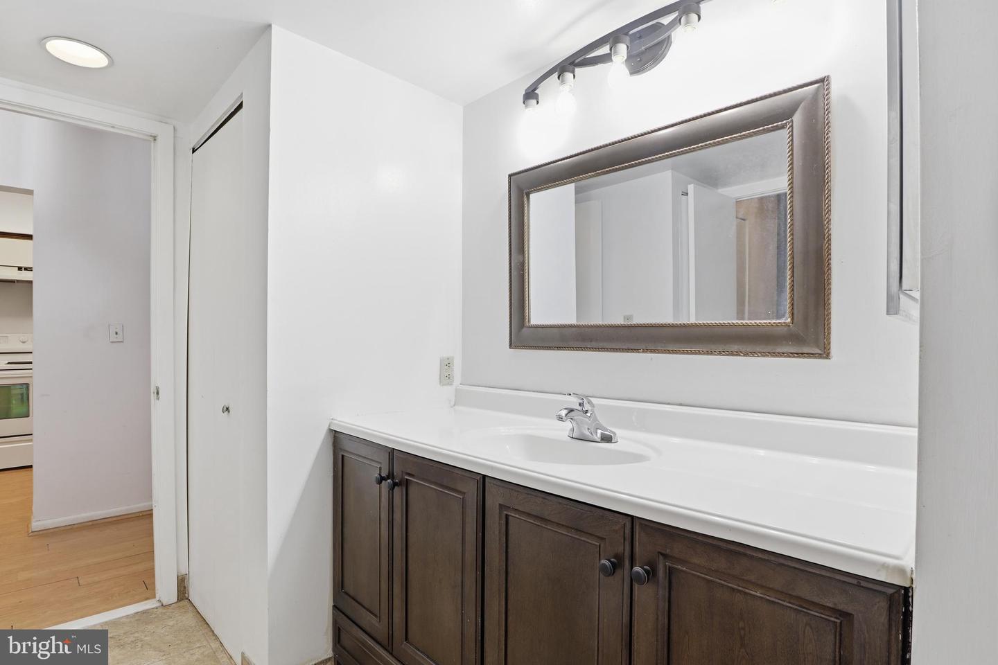 5505 SEMINARY RD #917N, FALLS CHURCH, Virginia 22041, 1 Bedroom Bedrooms, ,1 BathroomBathrooms,Residential,For sale,5505 SEMINARY RD #917N,VAFX2293470 MLS # VAFX2293470