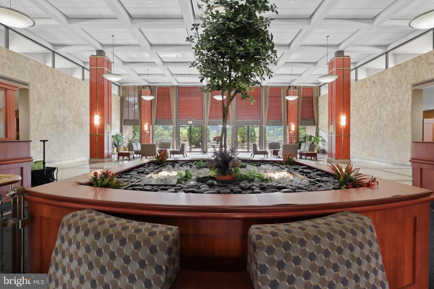 5505 SEMINARY RD #917N, FALLS CHURCH, Virginia 22041, 1 Bedroom Bedrooms, ,1 BathroomBathrooms,Residential,For sale,5505 SEMINARY RD #917N,VAFX2293470 MLS # VAFX2293470