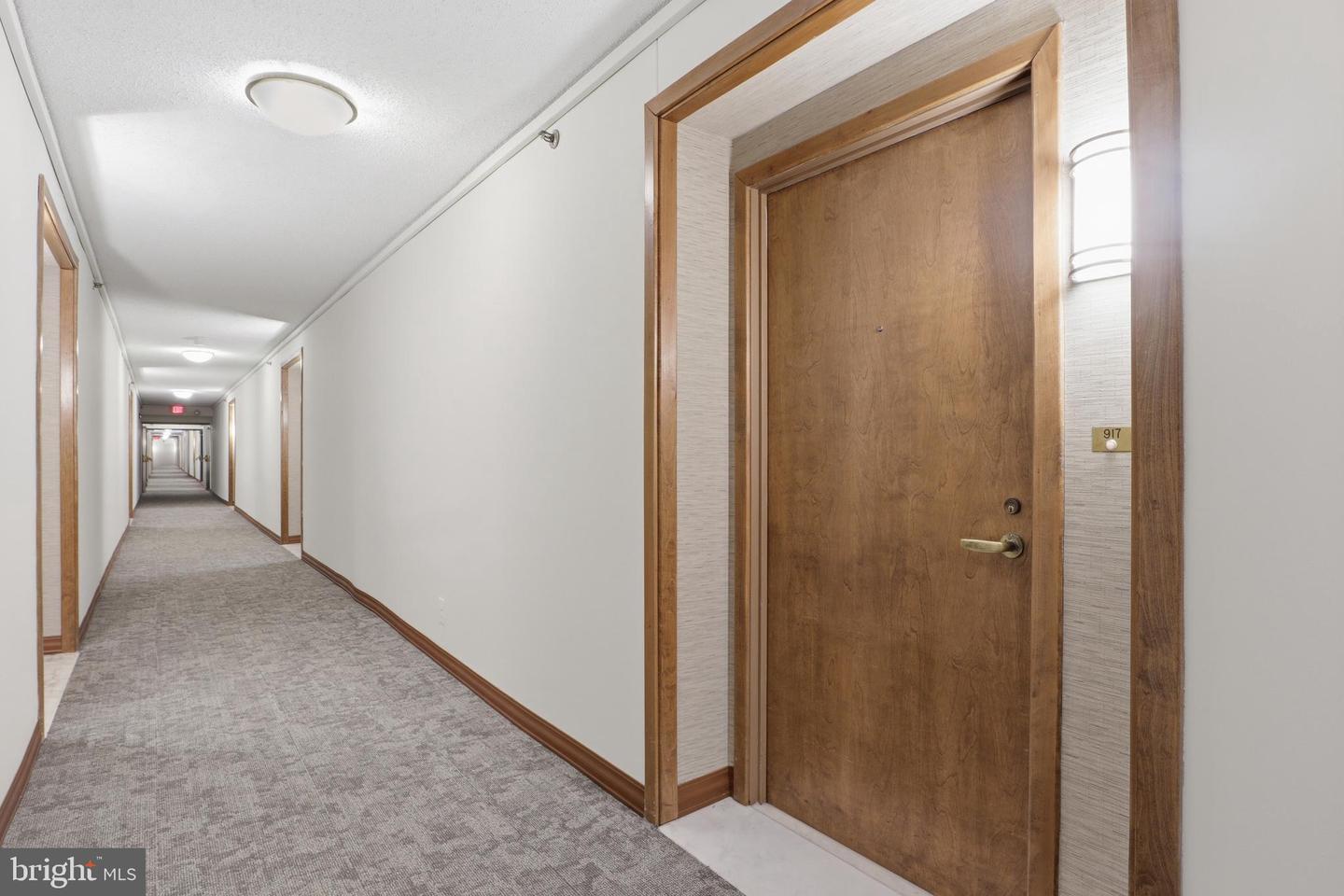 5505 SEMINARY RD #917N, FALLS CHURCH, Virginia 22041, 1 Bedroom Bedrooms, ,1 BathroomBathrooms,Residential,For sale,5505 SEMINARY RD #917N,VAFX2293470 MLS # VAFX2293470