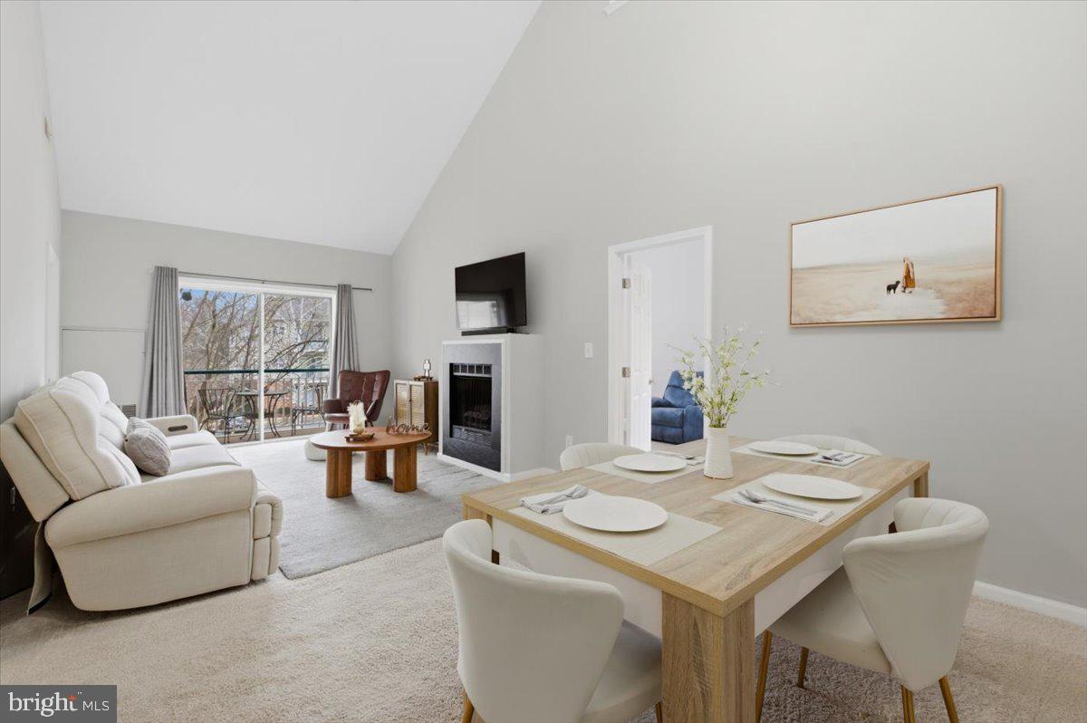 6534 GRANGE LN #202, ALEXANDRIA, Virginia 22315, 2 Bedrooms Bedrooms, ,2 BathroomsBathrooms,Residential,For sale,6534 GRANGE LN #202,VAFX2293488 MLS # VAFX2293488