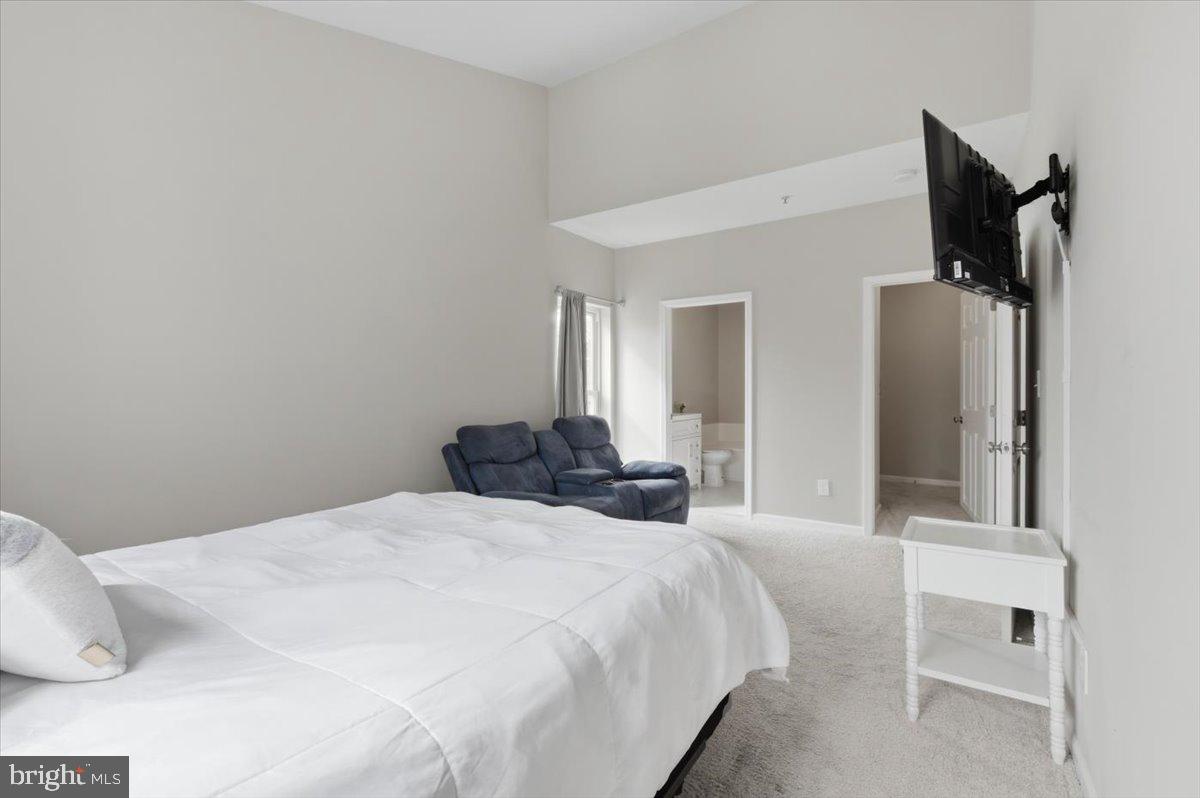 6534 GRANGE LN #202, ALEXANDRIA, Virginia 22315, 2 Bedrooms Bedrooms, ,2 BathroomsBathrooms,Residential,For sale,6534 GRANGE LN #202,VAFX2293488 MLS # VAFX2293488