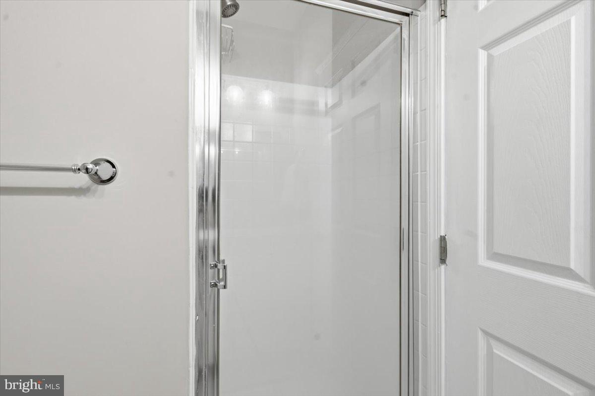 6534 GRANGE LN #202, ALEXANDRIA, Virginia 22315, 2 Bedrooms Bedrooms, ,2 BathroomsBathrooms,Residential,For sale,6534 GRANGE LN #202,VAFX2293488 MLS # VAFX2293488