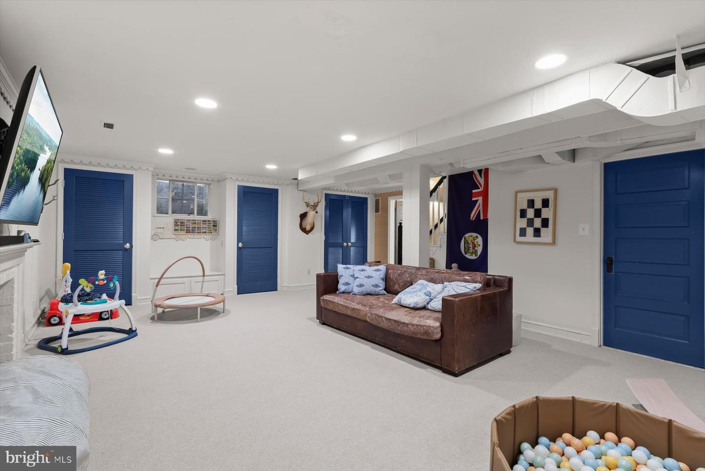 4520 DEXTER ST NW, WASHINGTON, District Of Columbia 20007, 5 Bedrooms Bedrooms, ,4 BathroomsBathrooms,Residential,For sale,4520 DEXTER ST NW,DCDC2248392 MLS # DCDC2248392