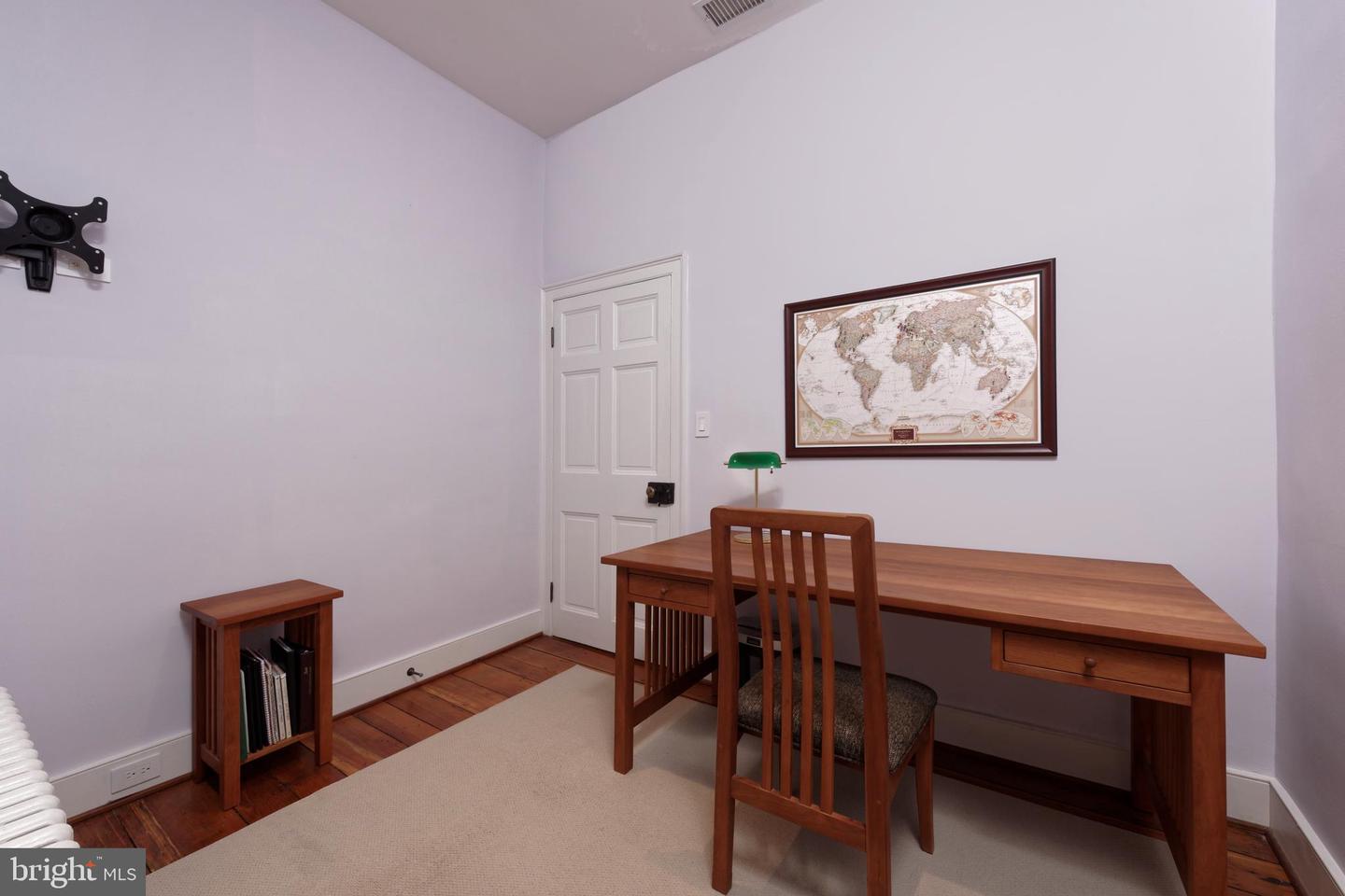 113-115 LEE ST S, ALEXANDRIA, Virginia 22314, 4 Bedrooms Bedrooms, ,4 BathroomsBathrooms,Residential,For sale,113-115 LEE ST S,VAAX2054624 MLS # VAAX2054624