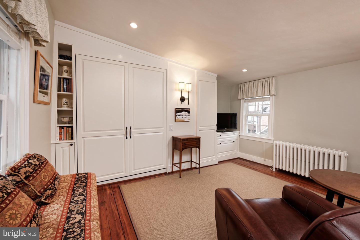 113-115 LEE ST S, ALEXANDRIA, Virginia 22314, 4 Bedrooms Bedrooms, ,4 BathroomsBathrooms,Residential,For sale,113-115 LEE ST S,VAAX2054624 MLS # VAAX2054624