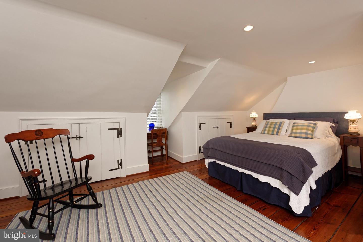 113-115 LEE ST S, ALEXANDRIA, Virginia 22314, 4 Bedrooms Bedrooms, ,4 BathroomsBathrooms,Residential,For sale,113-115 LEE ST S,VAAX2054624 MLS # VAAX2054624