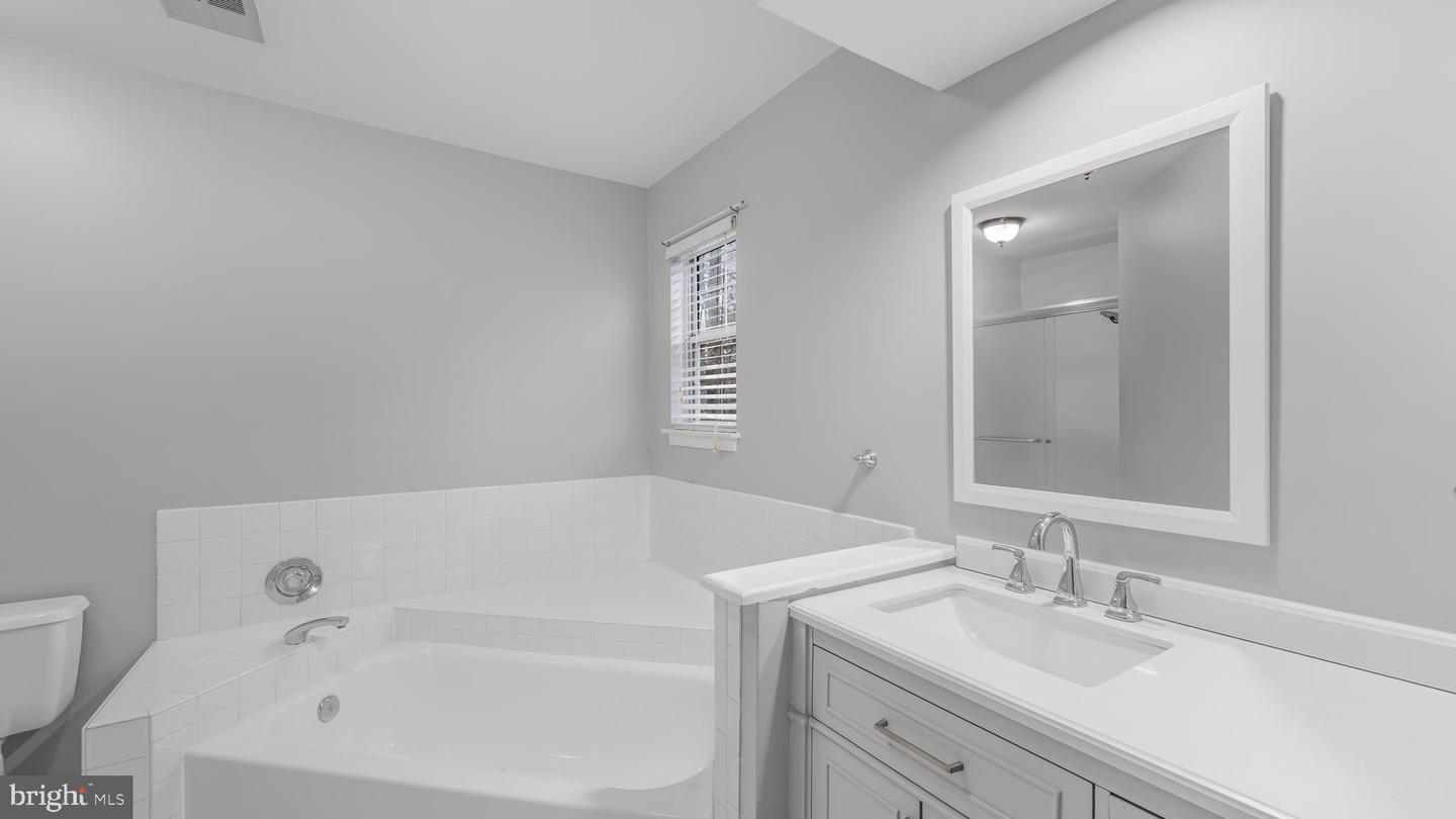 14691 STRATFORD DR, WOODBRIDGE, Virginia 22193, 3 Bedrooms Bedrooms, ,2 BathroomsBathrooms,Residential,For sale,14691 STRATFORD DR,VAPW2113560 MLS # VAPW2113560