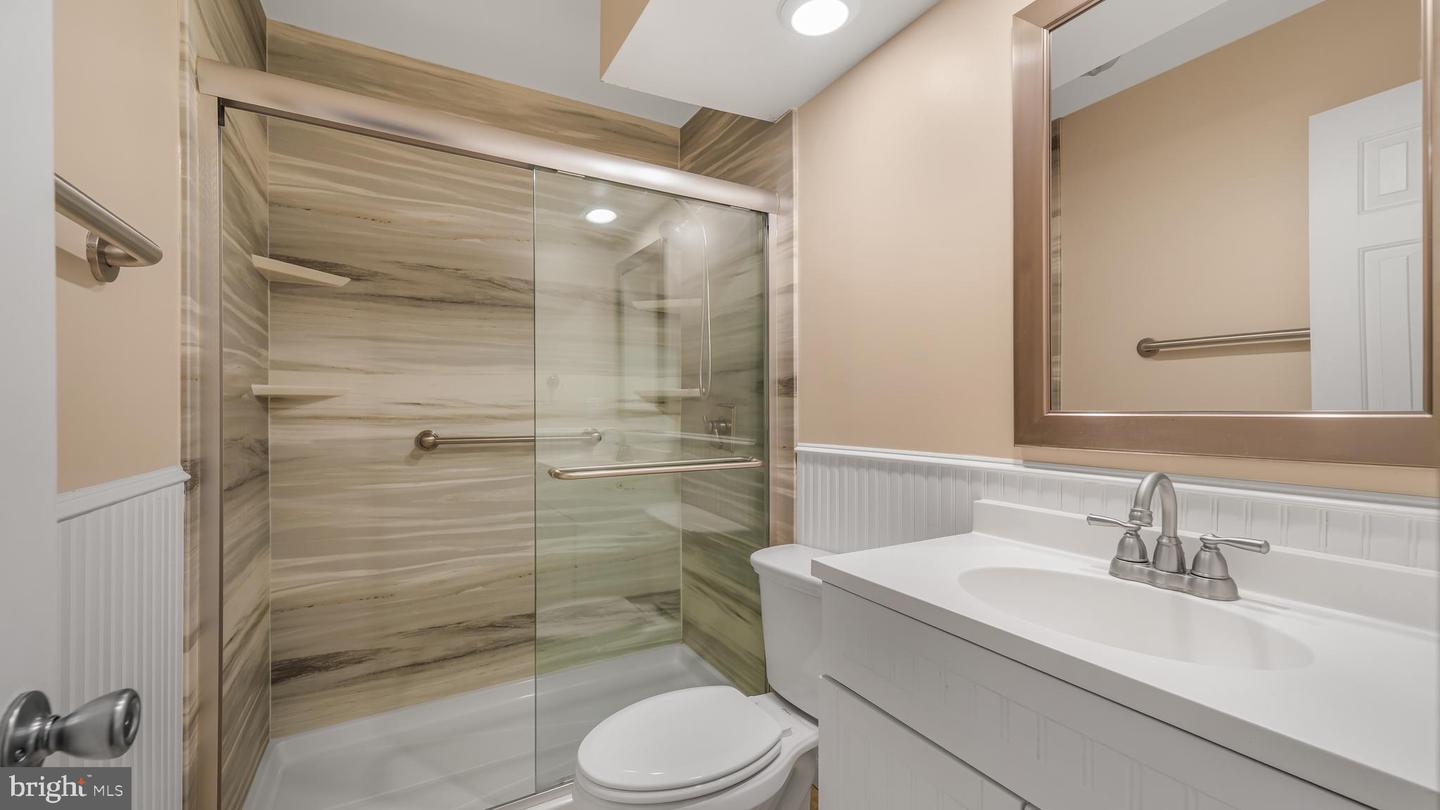 14691 STRATFORD DR, WOODBRIDGE, Virginia 22193, 3 Bedrooms Bedrooms, ,2 BathroomsBathrooms,Residential,For sale,14691 STRATFORD DR,VAPW2113560 MLS # VAPW2113560