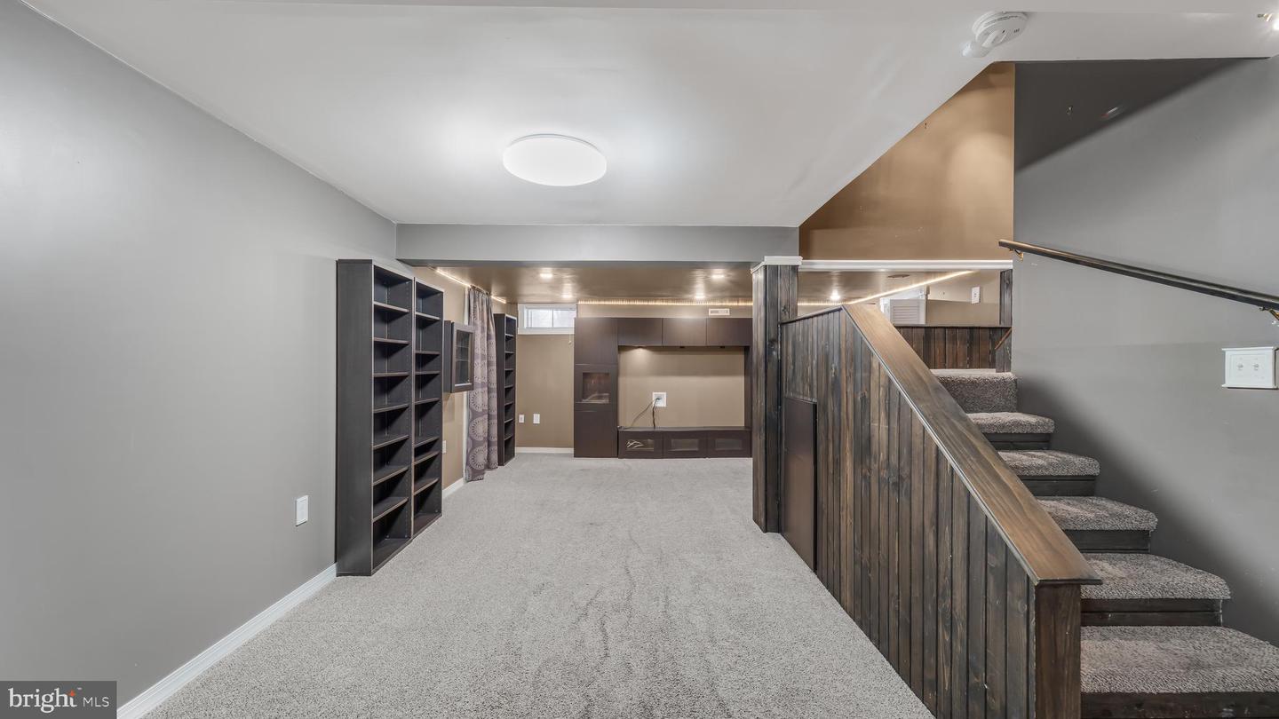 14691 STRATFORD DR, WOODBRIDGE, Virginia 22193, 3 Bedrooms Bedrooms, ,2 BathroomsBathrooms,Residential,For sale,14691 STRATFORD DR,VAPW2113560 MLS # VAPW2113560