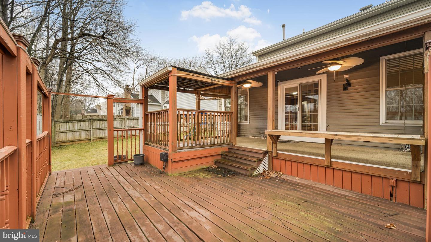 14691 STRATFORD DR, WOODBRIDGE, Virginia 22193, 3 Bedrooms Bedrooms, ,2 BathroomsBathrooms,Residential,For sale,14691 STRATFORD DR,VAPW2113560 MLS # VAPW2113560