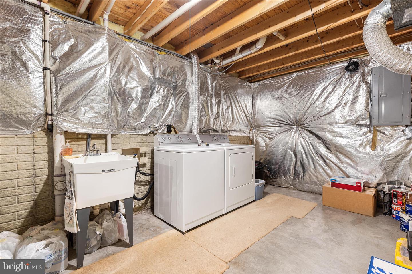 1057 HARMONY ORCHARD RD, FRONT ROYAL, Virginia 22630, 2 Bedrooms Bedrooms, ,1 BathroomBathrooms,Residential,For sale,1057 HARMONY ORCHARD RD,VAWR2013558 MLS # VAWR2013558