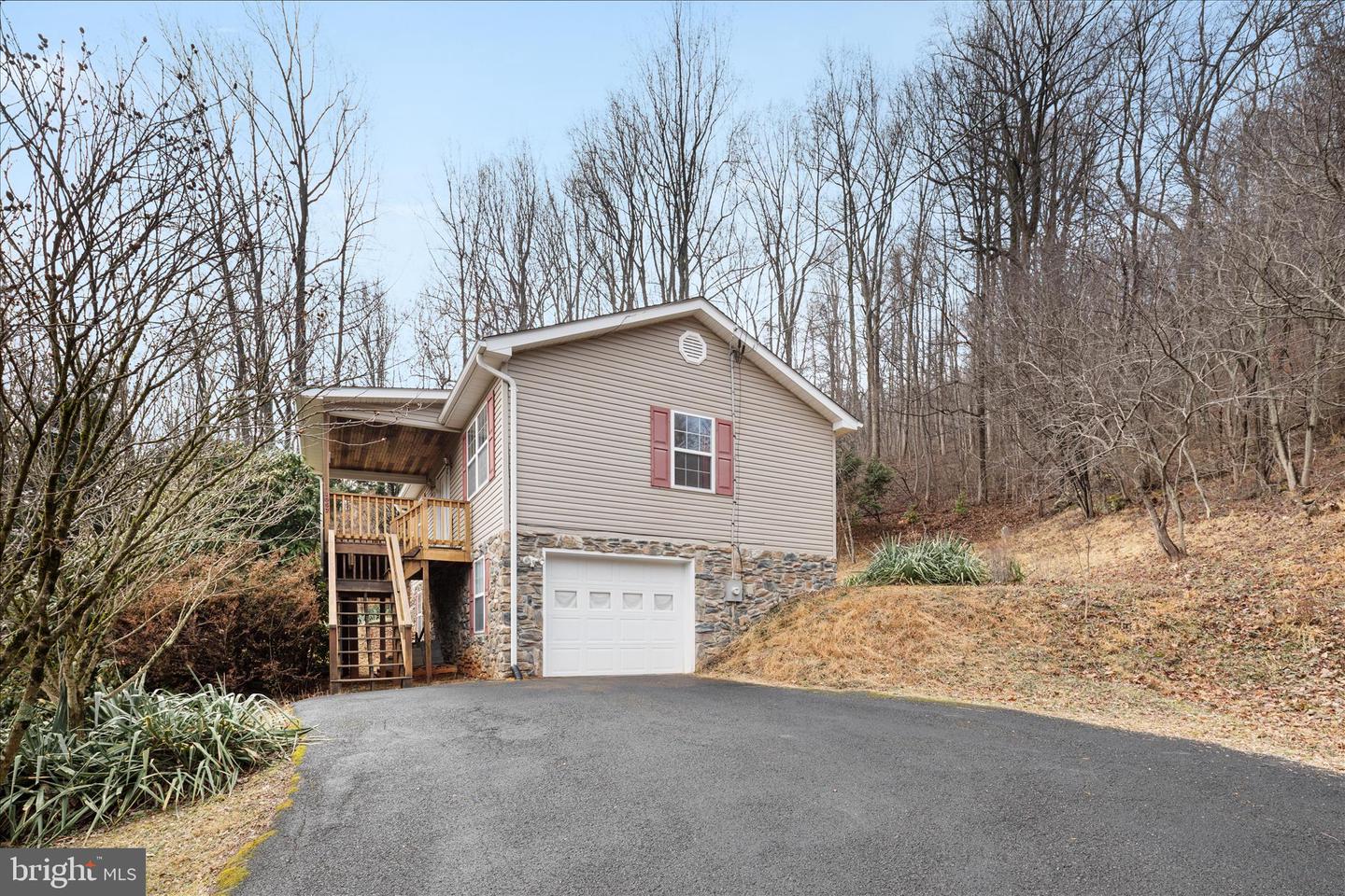 1057 HARMONY ORCHARD RD, FRONT ROYAL, Virginia 22630, 2 Bedrooms Bedrooms, ,1 BathroomBathrooms,Residential,For sale,1057 HARMONY ORCHARD RD,VAWR2013558 MLS # VAWR2013558