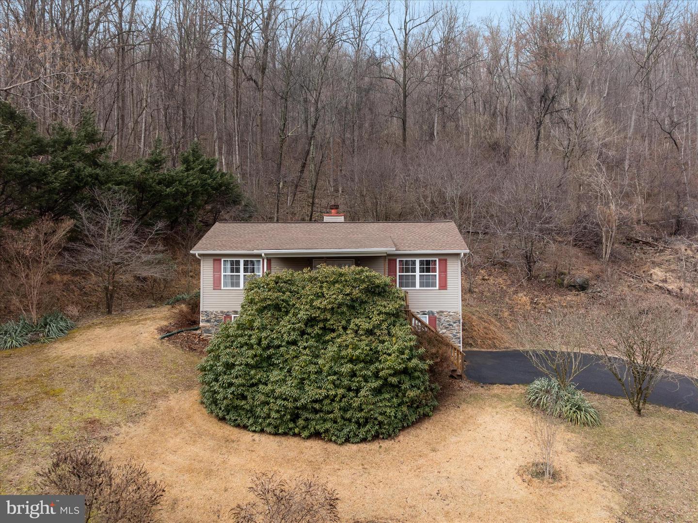 1057 HARMONY ORCHARD RD, FRONT ROYAL, Virginia 22630, 2 Bedrooms Bedrooms, ,1 BathroomBathrooms,Residential,For sale,1057 HARMONY ORCHARD RD,VAWR2013558 MLS # VAWR2013558