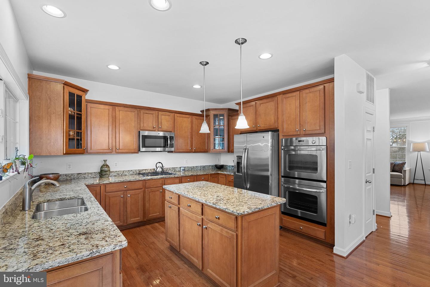 1596 KINNAIRD TER NE, LEESBURG, Virginia 20176, 4 Bedrooms Bedrooms, ,3 BathroomsBathrooms,Residential,For sale,1596 KINNAIRD TER NE,VALO2117118 MLS # VALO2117118