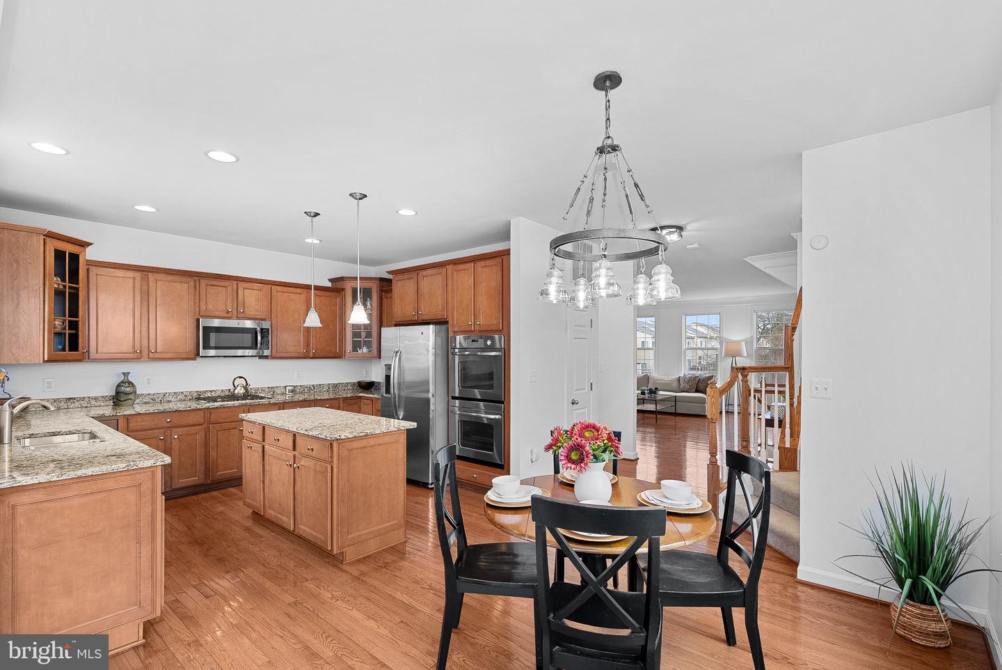 1596 KINNAIRD TER NE, LEESBURG, Virginia 20176, 4 Bedrooms Bedrooms, ,3 BathroomsBathrooms,Residential,For sale,1596 KINNAIRD TER NE,VALO2117118 MLS # VALO2117118