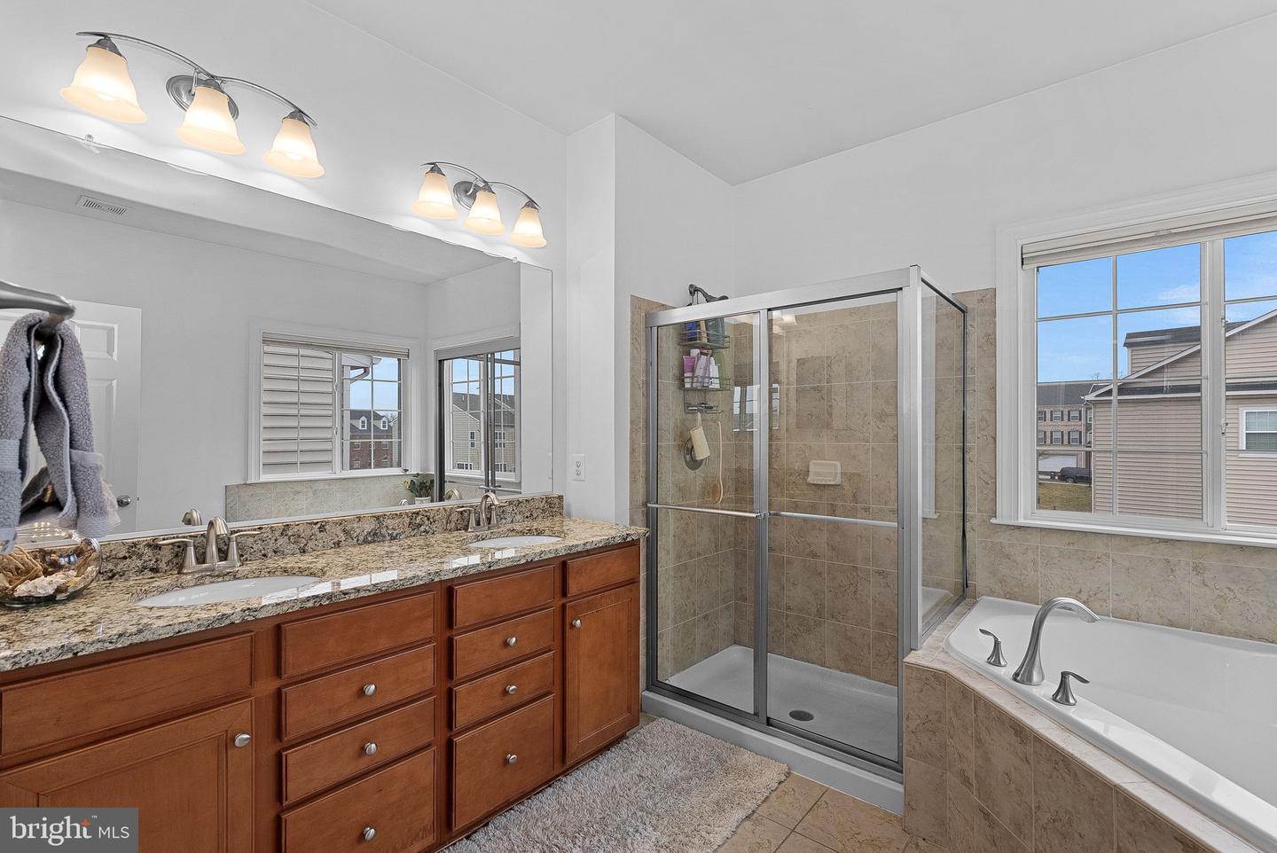 1596 KINNAIRD TER NE, LEESBURG, Virginia 20176, 4 Bedrooms Bedrooms, ,3 BathroomsBathrooms,Residential,For sale,1596 KINNAIRD TER NE,VALO2117118 MLS # VALO2117118