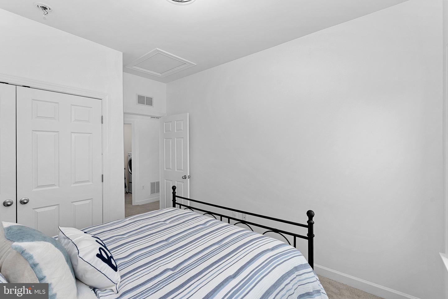 1596 KINNAIRD TER NE, LEESBURG, Virginia 20176, 4 Bedrooms Bedrooms, ,3 BathroomsBathrooms,Residential,For sale,1596 KINNAIRD TER NE,VALO2117118 MLS # VALO2117118