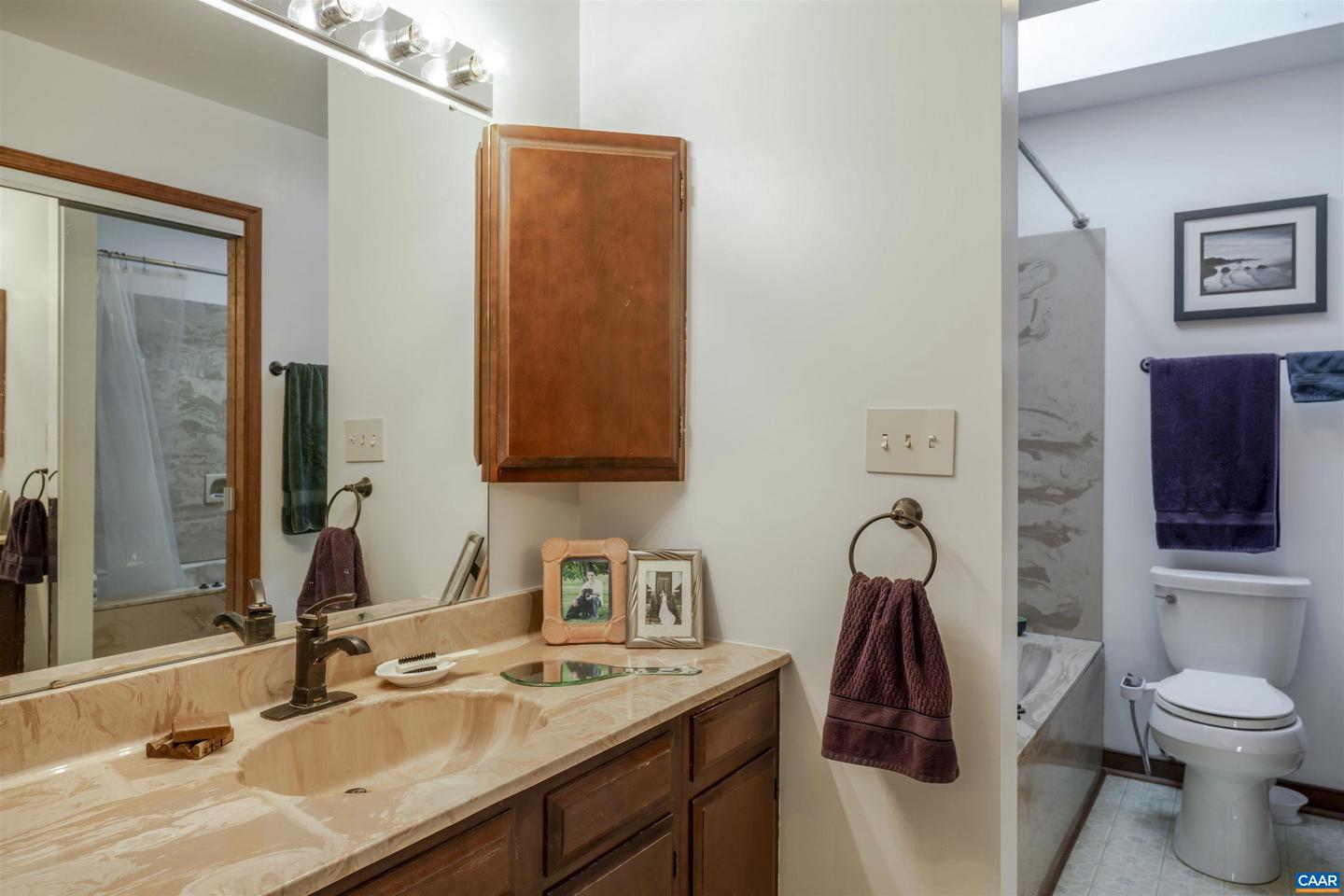 1668 WILLOW DALE LN, CHARLOTTESVILLE, Virginia 22911, 3 Bedrooms Bedrooms, ,2 BathroomsBathrooms,Residential,For sale,1668 WILLOW DALE LN,673835 MLS # 673835