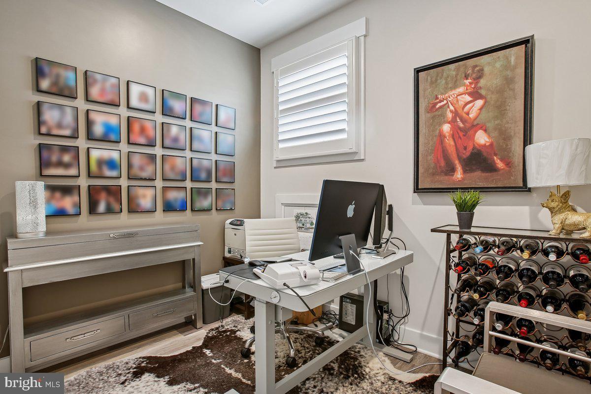 25635 NOT FORGOTTEN TER, CHANTILLY, Virginia 20152, 3 Bedrooms Bedrooms, ,2 BathroomsBathrooms,Residential,For sale,25635 NOT FORGOTTEN TER,VALO2117134 MLS # VALO2117134