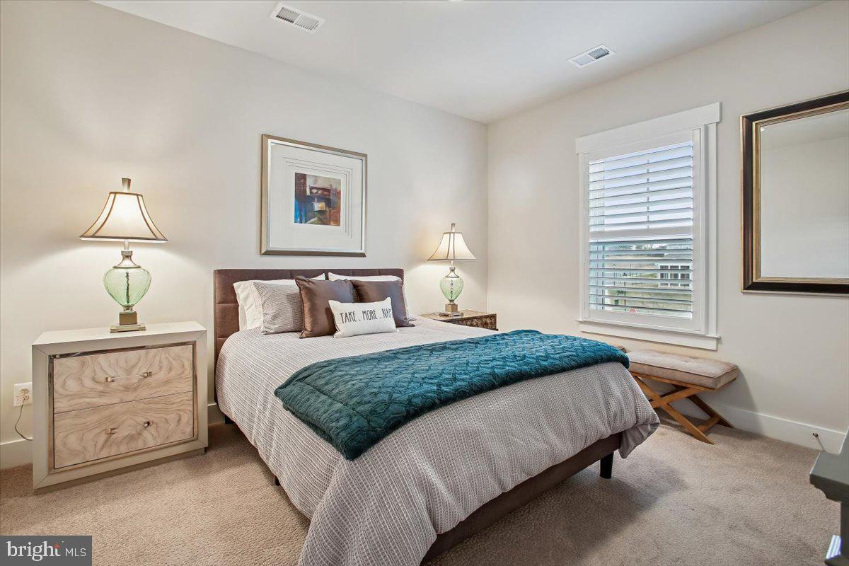 25635 NOT FORGOTTEN TER, CHANTILLY, Virginia 20152, 3 Bedrooms Bedrooms, ,2 BathroomsBathrooms,Residential,For sale,25635 NOT FORGOTTEN TER,VALO2117134 MLS # VALO2117134