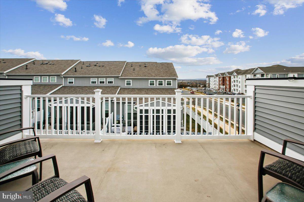 25635 NOT FORGOTTEN TER, CHANTILLY, Virginia 20152, 3 Bedrooms Bedrooms, ,2 BathroomsBathrooms,Residential,For sale,25635 NOT FORGOTTEN TER,VALO2117134 MLS # VALO2117134