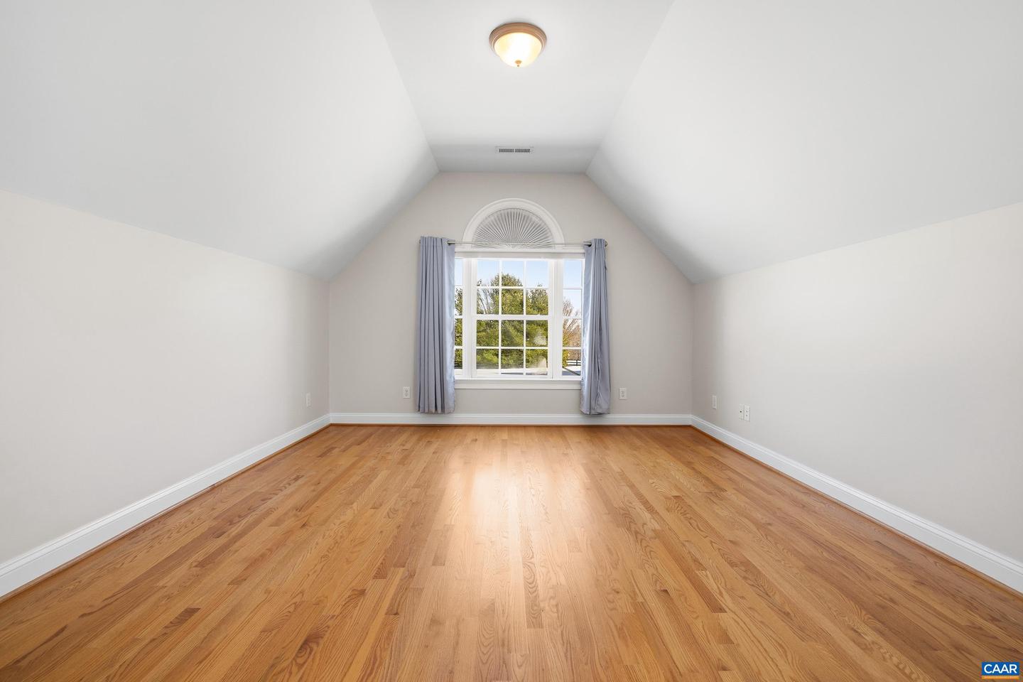 536 SUNRISE LN, EARLYSVILLE, Virginia 22936, 6 Bedrooms Bedrooms, ,5 BathroomsBathrooms,Residential,For sale,536 SUNRISE LN,673840 MLS # 673840