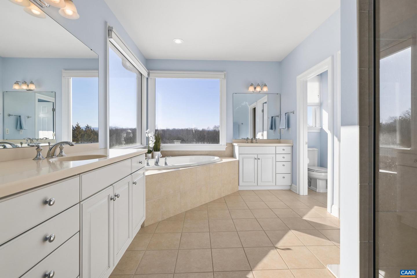 536 SUNRISE LN, EARLYSVILLE, Virginia 22936, 6 Bedrooms Bedrooms, ,5 BathroomsBathrooms,Residential,For sale,536 SUNRISE LN,673840 MLS # 673840