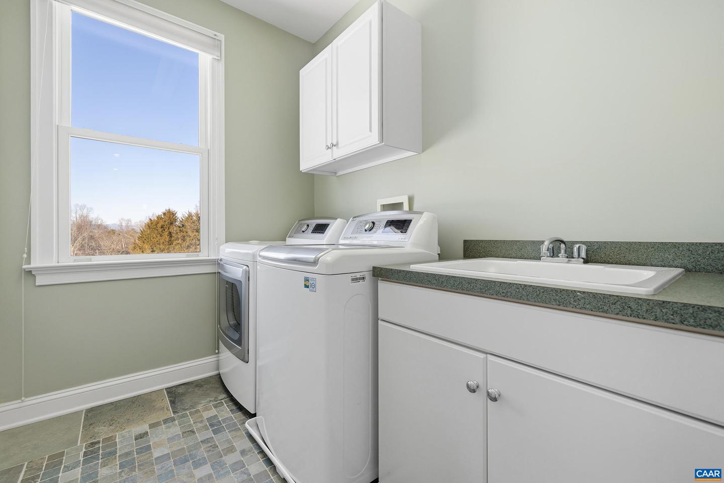 536 SUNRISE LN, EARLYSVILLE, Virginia 22936, 6 Bedrooms Bedrooms, ,5 BathroomsBathrooms,Residential,For sale,536 SUNRISE LN,673840 MLS # 673840