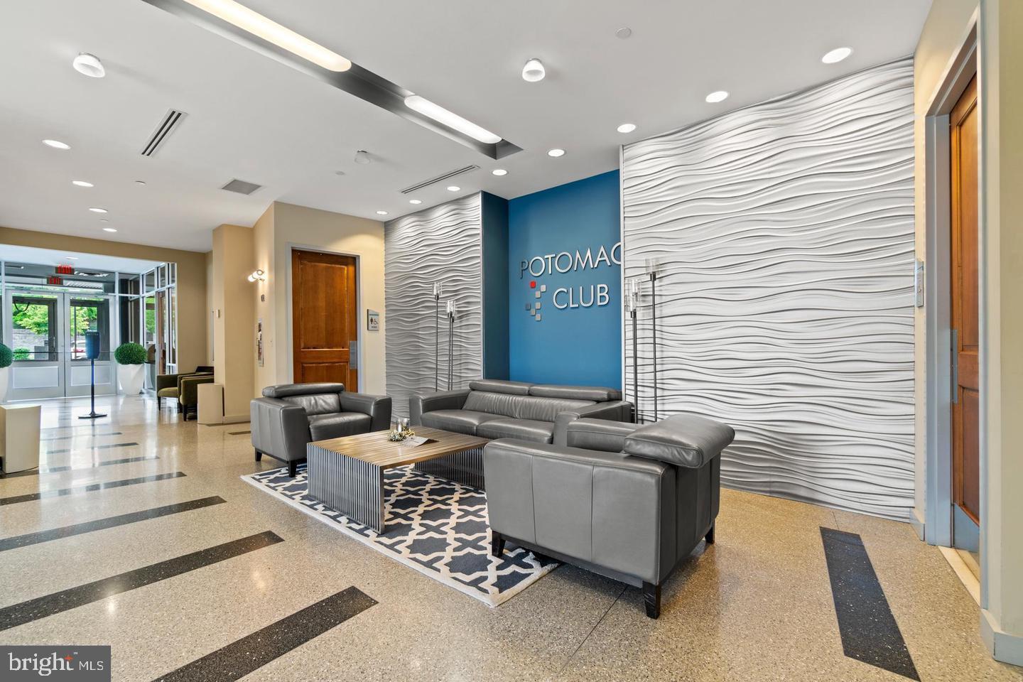 2483 EASTBOURNE DR, WOODBRIDGE, Virginia 22191, 3 Bedrooms Bedrooms, ,2 BathroomsBathrooms,Residential,For sale,2483 EASTBOURNE DR,VAPW2113590 MLS # VAPW2113590