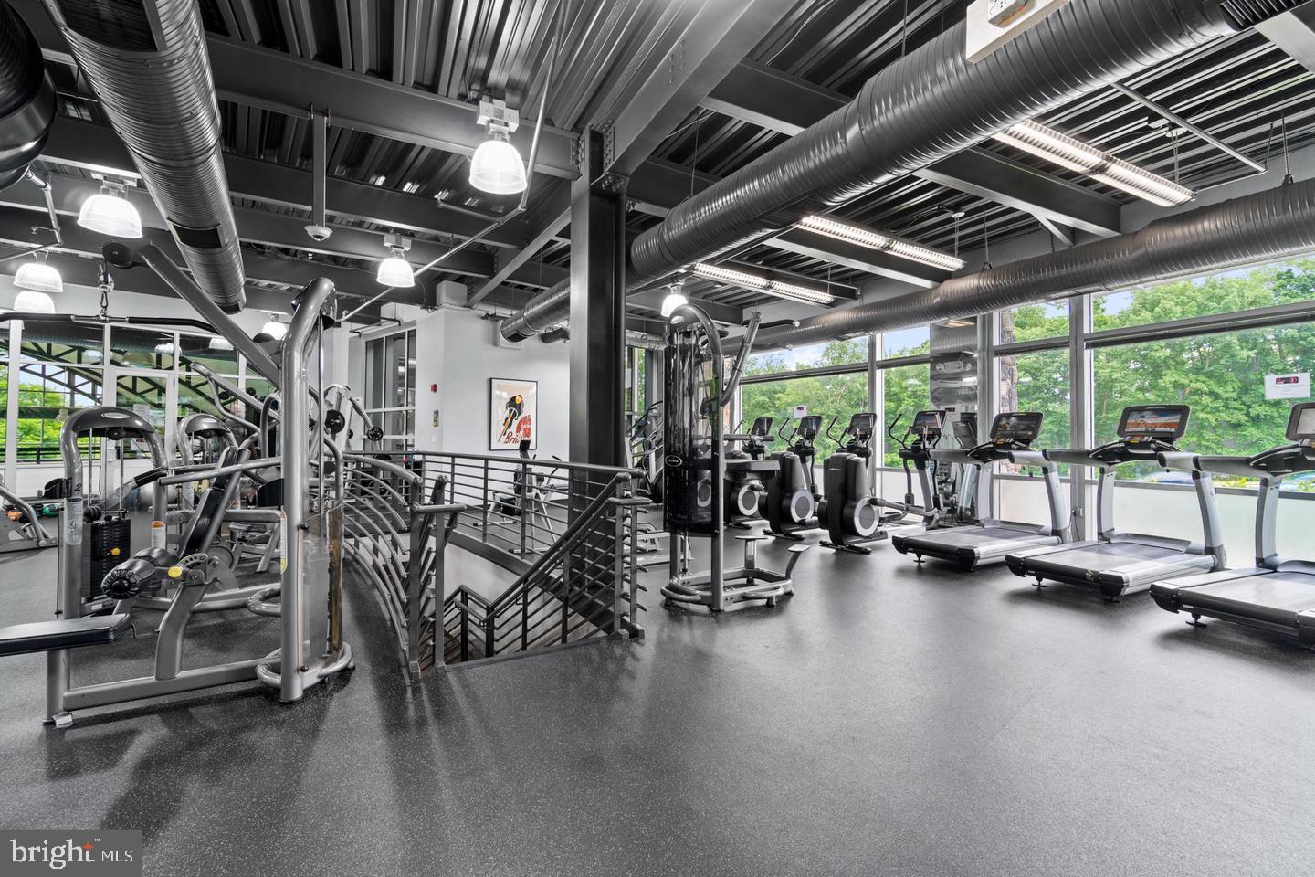 2483 EASTBOURNE DR, WOODBRIDGE, Virginia 22191, 3 Bedrooms Bedrooms, ,2 BathroomsBathrooms,Residential,For sale,2483 EASTBOURNE DR,VAPW2113590 MLS # VAPW2113590