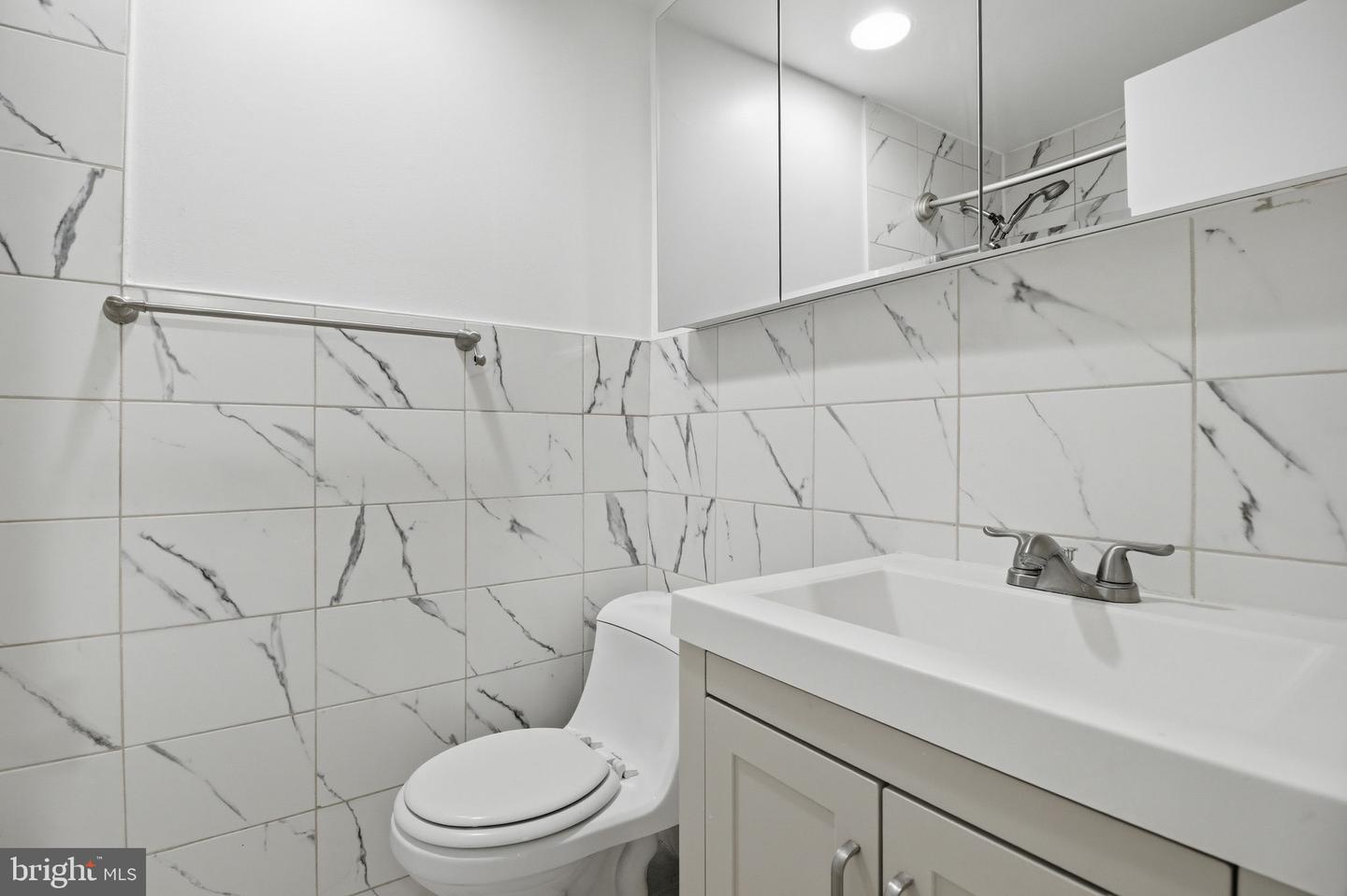 3601 5TH ST S #107, ARLINGTON, Virginia 22204, ,1 BathroomBathrooms,Residential,For sale,3601 5TH ST S #107,VAAR2069516 MLS # VAAR2069516