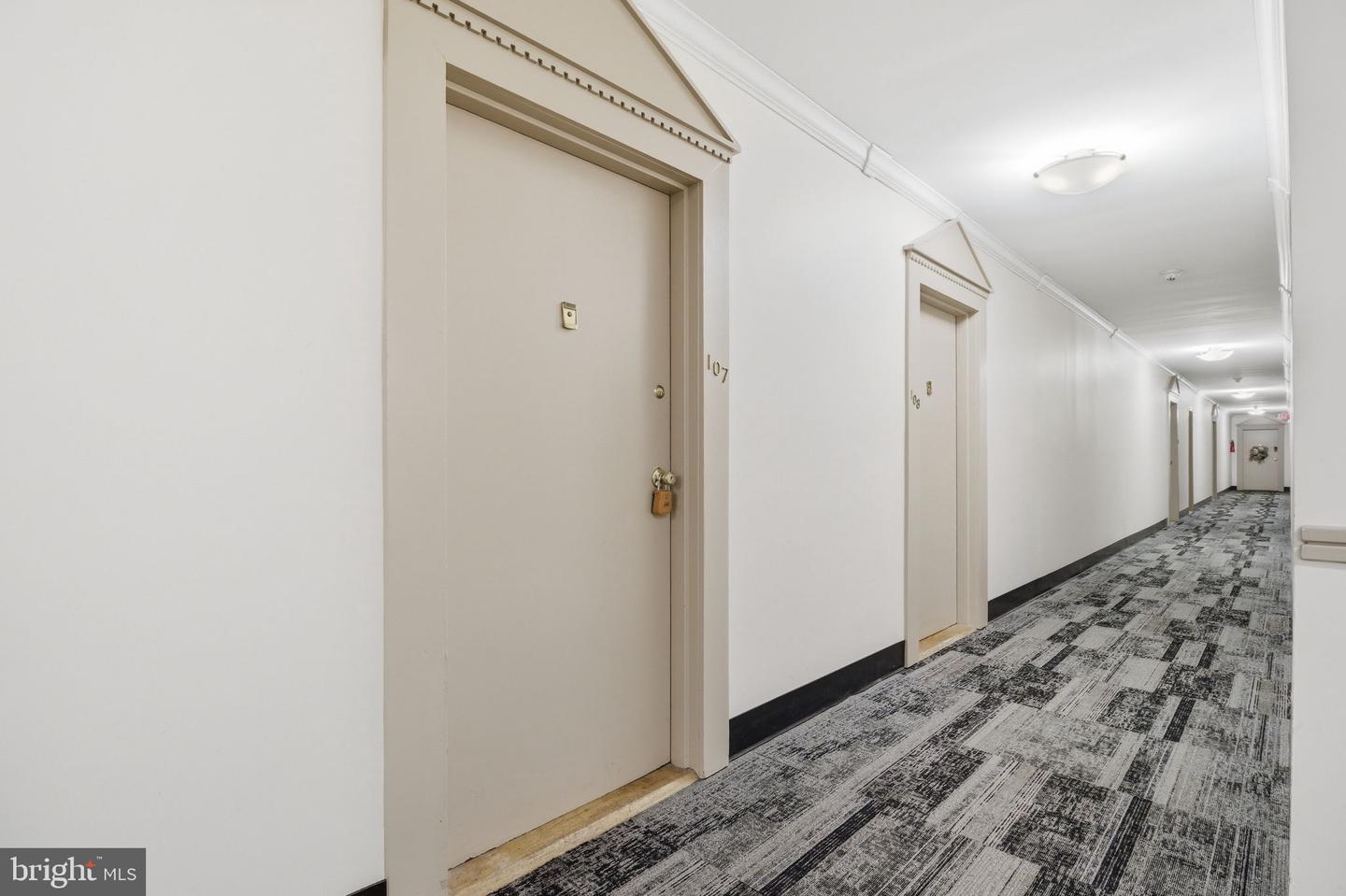 3601 5TH ST S #107, ARLINGTON, Virginia 22204, ,1 BathroomBathrooms,Residential,For sale,3601 5TH ST S #107,VAAR2069516 MLS # VAAR2069516