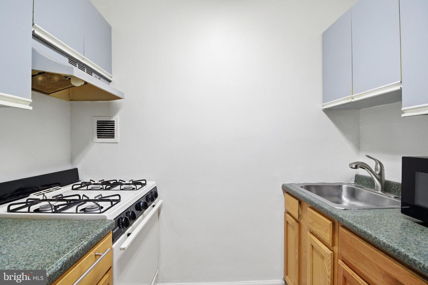 3601 5TH ST S #107, ARLINGTON, Virginia 22204, ,1 BathroomBathrooms,Residential,For sale,3601 5TH ST S #107,VAAR2069516 MLS # VAAR2069516