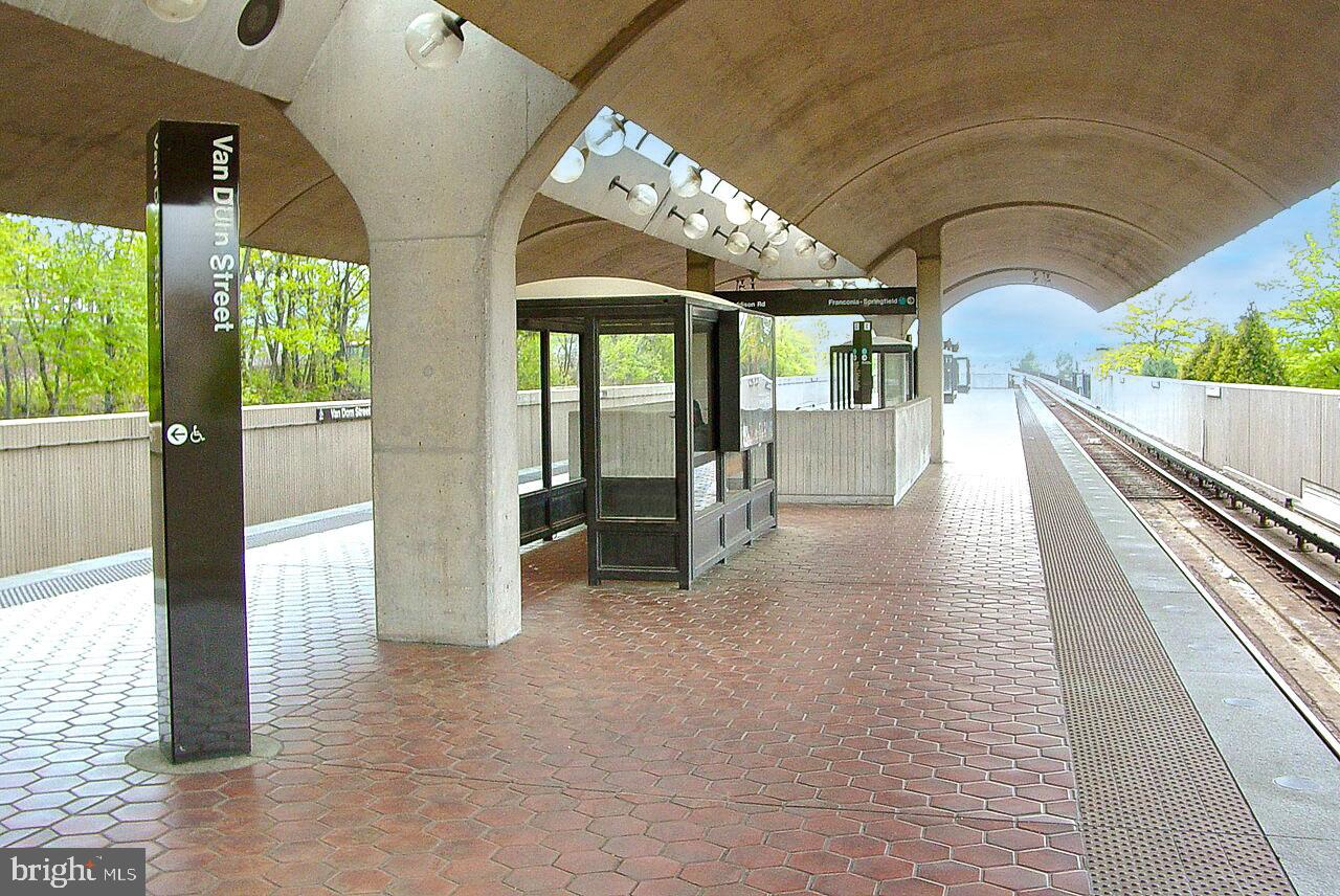 904 HARRISON CIR, ALEXANDRIA, Virginia 22304, 3 Bedrooms Bedrooms, ,2 BathroomsBathrooms,Residential,For sale,904 HARRISON CIR,VAAX2054674 MLS # VAAX2054674