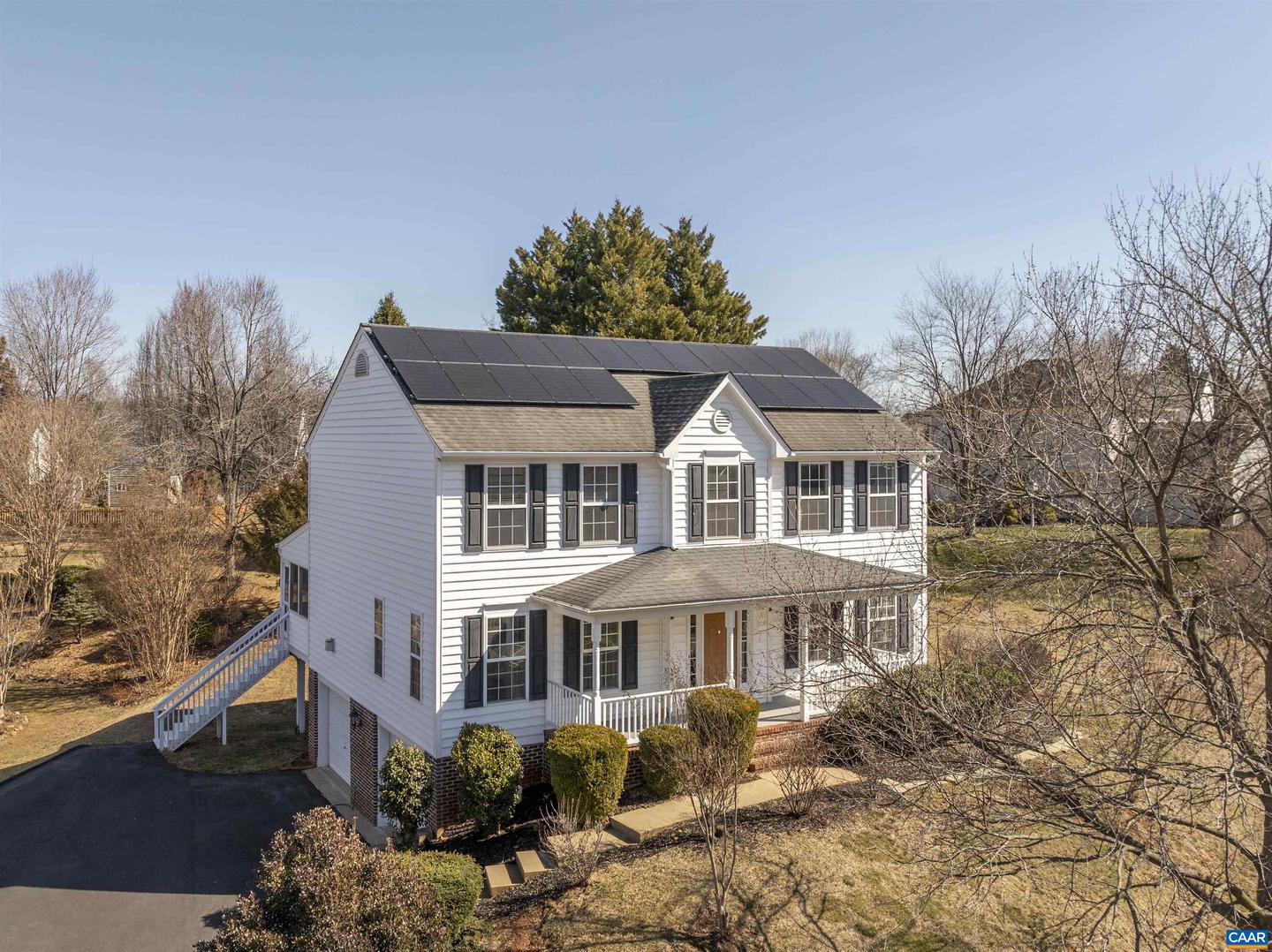 1051 OLD FOX TRAIL LN, CROZET, Virginia 22932, 4 Bedrooms Bedrooms, ,2 BathroomsBathrooms,Residential,For sale,1051 OLD FOX TRAIL LN,673848 MLS # 673848