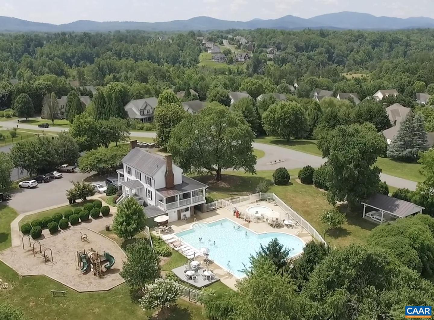 1051 OLD FOX TRAIL LN, CROZET, Virginia 22932, 4 Bedrooms Bedrooms, ,2 BathroomsBathrooms,Residential,For sale,1051 OLD FOX TRAIL LN,673848 MLS # 673848