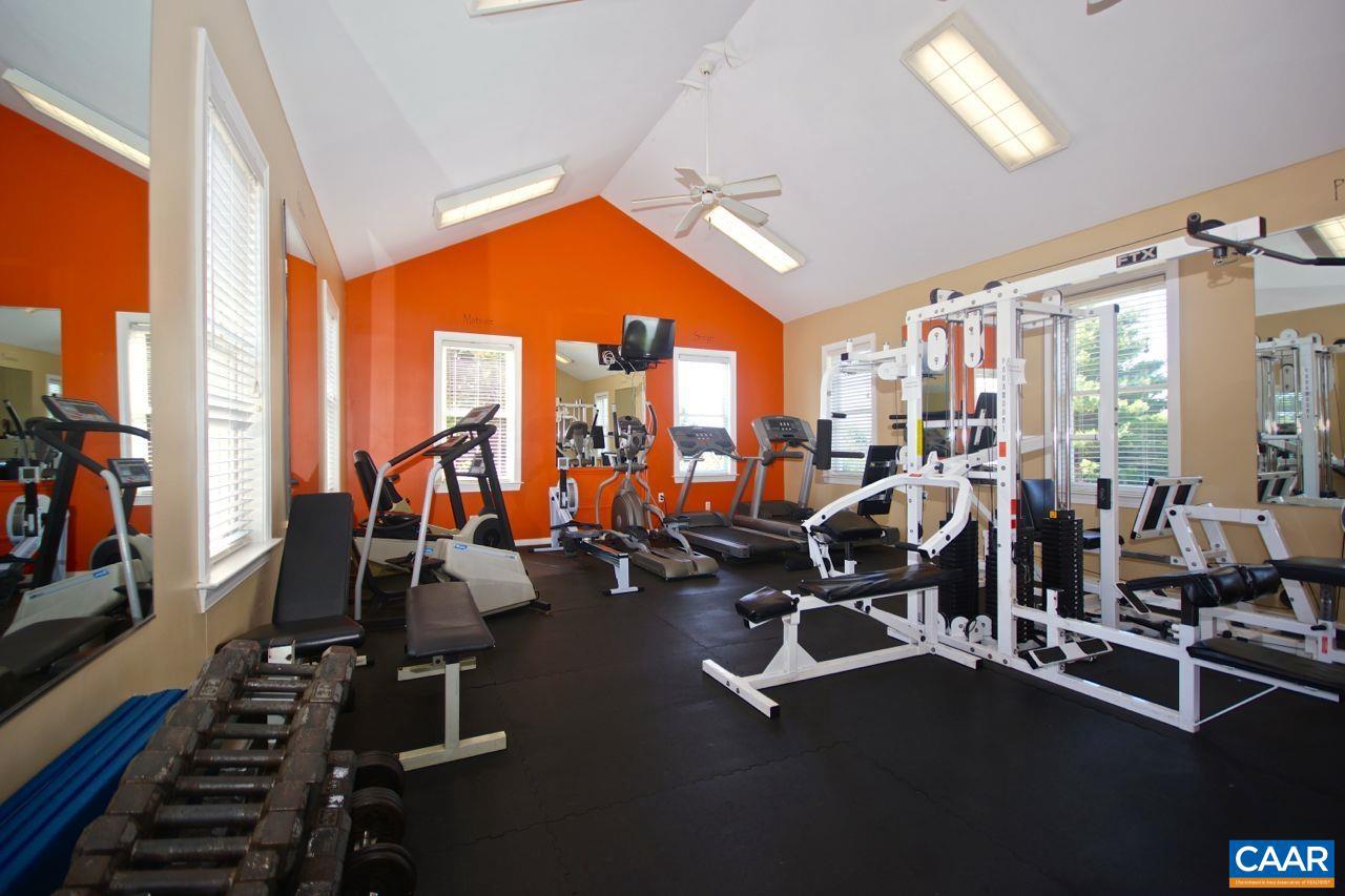 1051 OLD FOX TRAIL LN, CROZET, Virginia 22932, 4 Bedrooms Bedrooms, ,2 BathroomsBathrooms,Residential,For sale,1051 OLD FOX TRAIL LN,673848 MLS # 673848