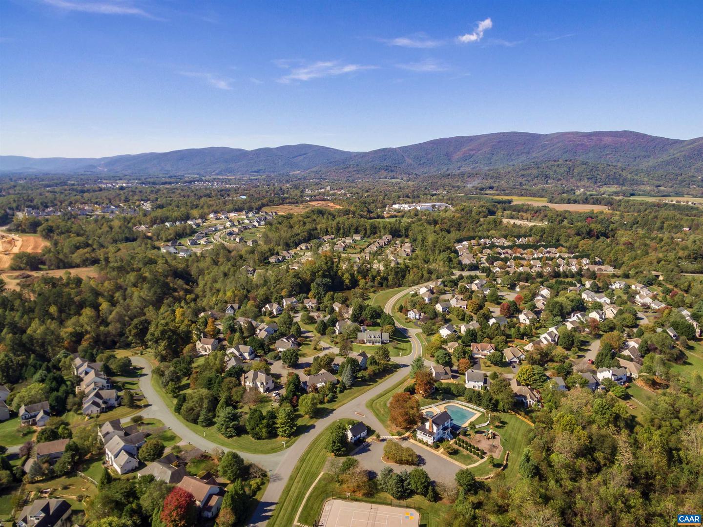 1051 OLD FOX TRAIL LN, CROZET, Virginia 22932, 4 Bedrooms Bedrooms, ,2 BathroomsBathrooms,Residential,For sale,1051 OLD FOX TRAIL LN,673848 MLS # 673848