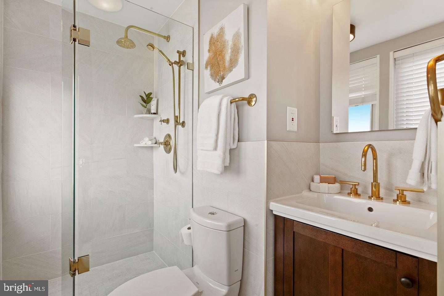 1330 NEW HAMPSHIRE AVE NW #1014, WASHINGTON, District Of Columbia 20036, 2 Bedrooms Bedrooms, ,2 BathroomsBathrooms,Residential,For sale,1330 NEW HAMPSHIRE AVE NW #1014,DCDC2248498 MLS # DCDC2248498