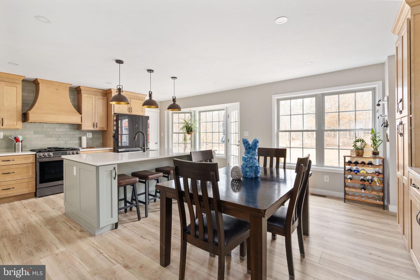 5105 DEEP CREEK RD, KENTS STORE, Virginia 23084, 4 Bedrooms Bedrooms, ,3 BathroomsBathrooms,Residential,For sale,5105 DEEP CREEK RD,VAFN2000628 MLS # VAFN2000628